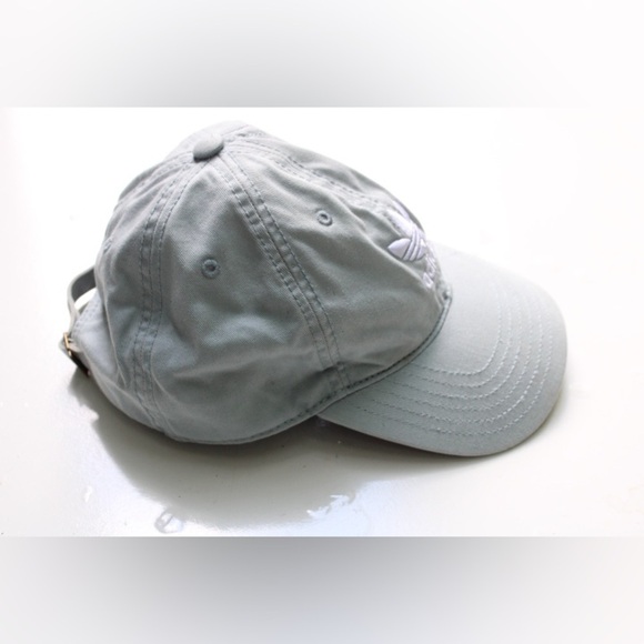 Adidas original hat - Picture 2 of 10